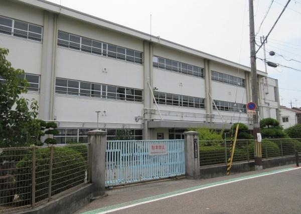藤井寺市藤ケ丘４丁目の中古一戸建て(藤井寺市立藤井寺南小学校)