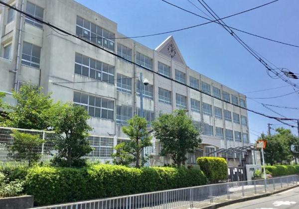 堺市西区神野町１丁の中古一戸建て(堺市立上野芝小学校)