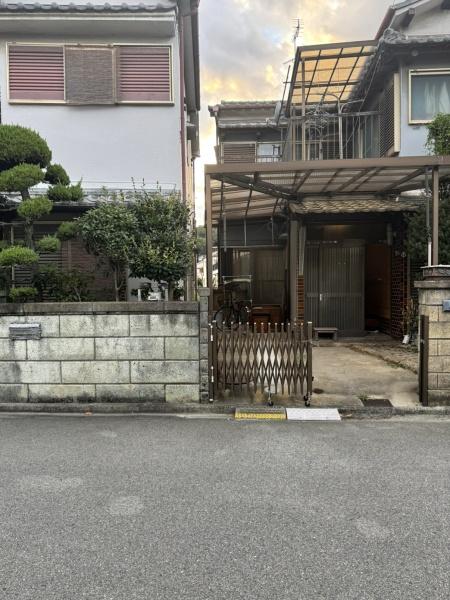 柏原市国分市場１丁目の中古一戸建て