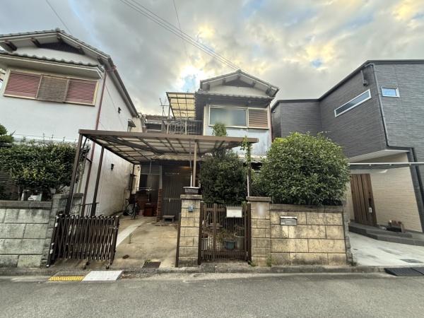 柏原市国分市場１丁目の中古一戸建て