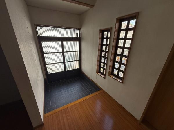 堺市西区浜寺石津町西４丁の中古一戸建て