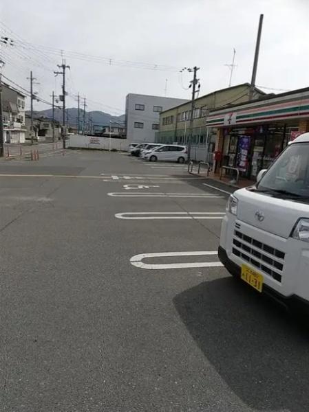 富田林市若松町３丁目の中古一戸建て(セブンイレブン富田林川向町店)