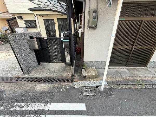 堺市西区浜寺石津町中４丁の土地