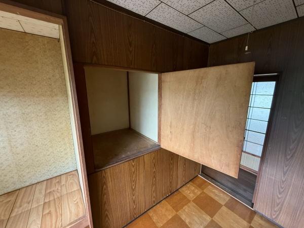 堺市西区浜寺諏訪森町中１丁の中古一戸建て