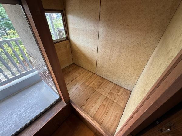 堺市西区浜寺諏訪森町中１丁の中古一戸建て