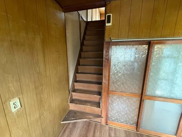 堺市西区浜寺諏訪森町中１丁の中古一戸建て