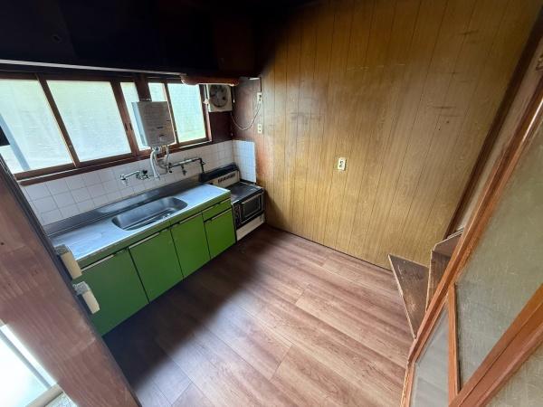 堺市西区浜寺諏訪森町中1丁　中古テラス