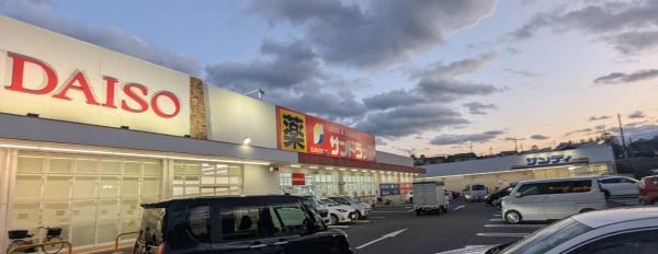 和泉市黒鳥町３丁目の中古一戸建て(サンディ和泉観音寺店)