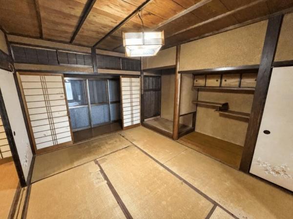 富田林市五軒家１丁目の中古一戸建て