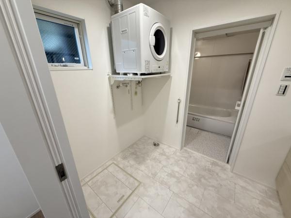 堺市堺区大浜中町3丁　新築戸建