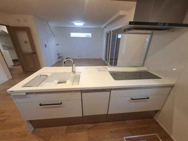 堺市美原区さつき野西3丁　中古戸建