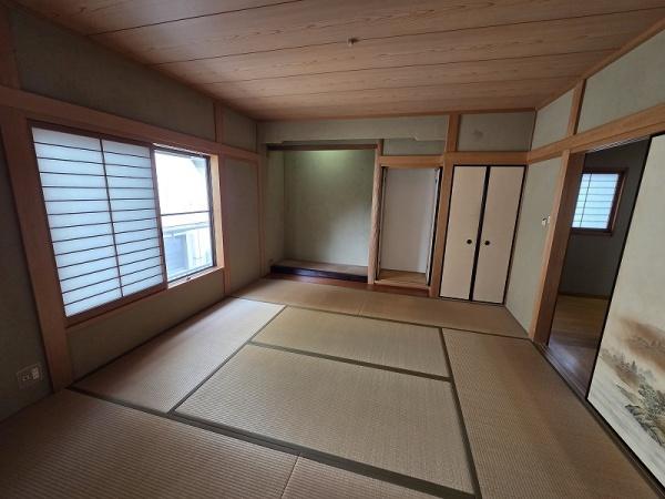 奈良市西登美ヶ丘７丁目の中古一戸建て