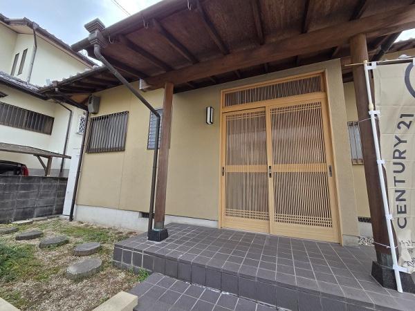 奈良市西登美ヶ丘７丁目の中古一戸建て