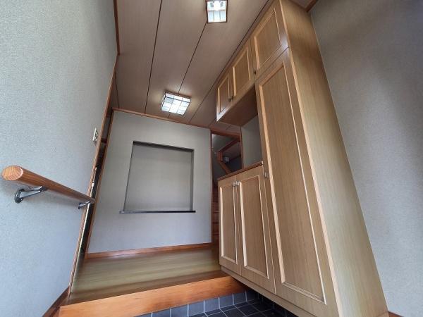 奈良市西登美ヶ丘７丁目の中古一戸建て