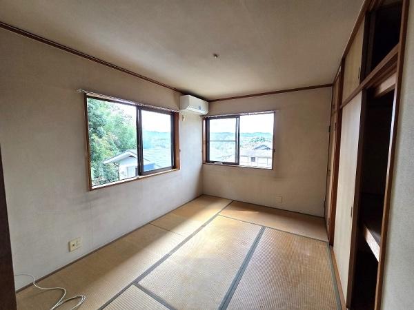 奈良市西登美ヶ丘７丁目の中古一戸建て