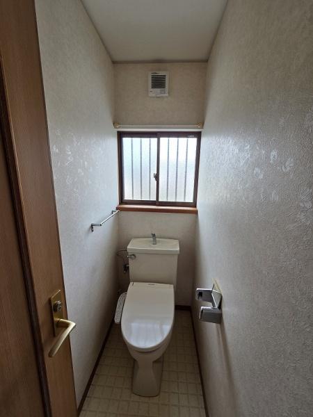 奈良市西登美ヶ丘７丁目の中古一戸建て