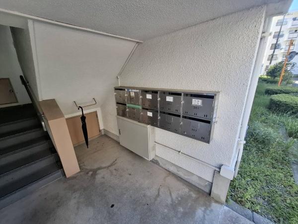 泉北槇塚台住宅9号棟