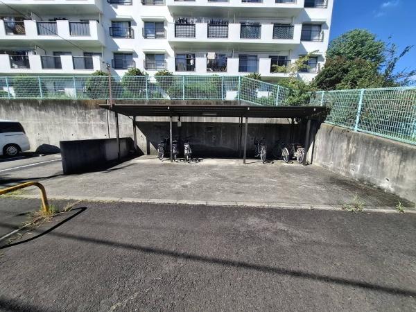 泉北槇塚台住宅9号棟