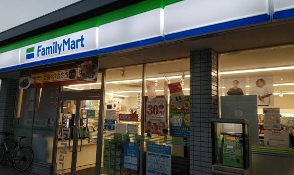 泉大津市神明町の中古一戸建て(ファミリーマート泉大津東港町店)