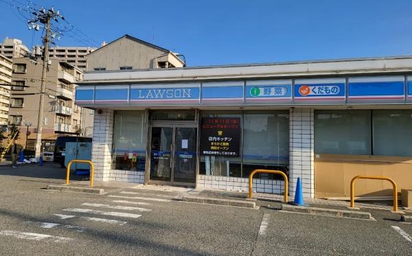 グリーンスクエア新北島1号棟(ローソン新北島七丁目店)