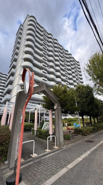 グリーンスクエア新北島1号棟
