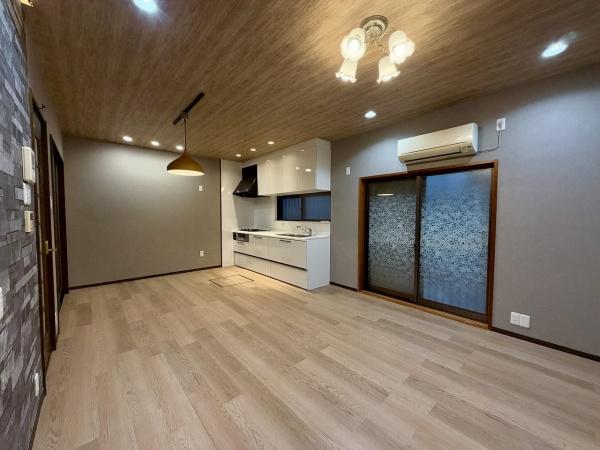 松原市東新町4丁目　中古戸建
