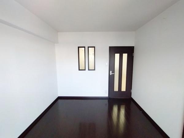 マンションラークB