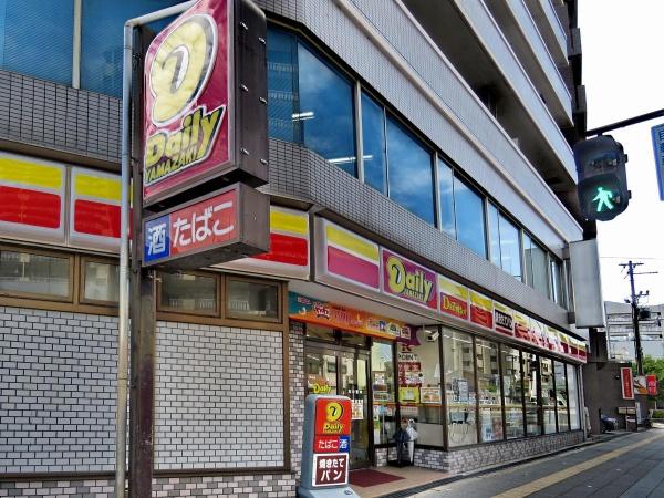 岸里コーポ 壱号棟(デイリーヤマザキ西成岸里店)