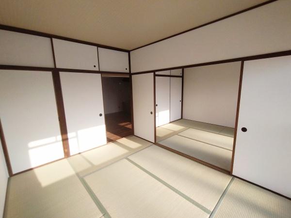 エメラルドマンション南津守A棟