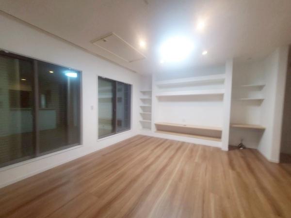 大阪市西成区天神ノ森１丁目の中古一戸建て