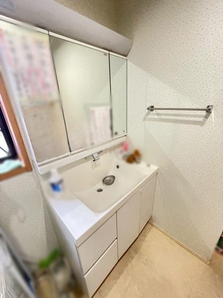 大阪市西成区鶴見橋３丁目の中古一戸建て