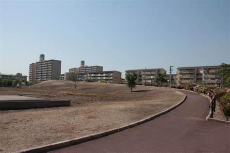東大阪市新鴻池町の中古一戸建て(朋来中央公園)