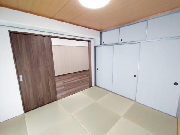 南港フローラルハイツ22号棟