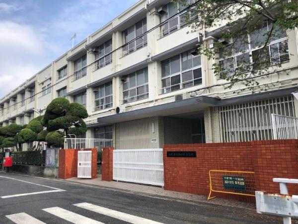 大阪市東住吉区南田辺１丁目の土地(大阪市立南田辺小学校)