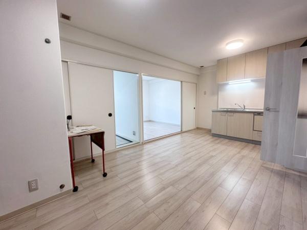 近鉄南港ガーデンハイツ24号棟(リビング)