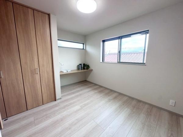 大阪市住吉区庭井1丁目 新築戸建(洋室)