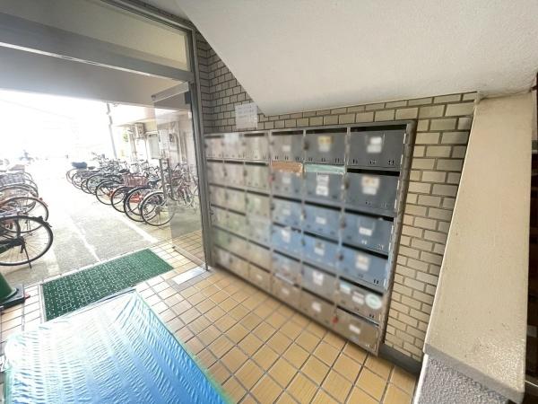 山洋コーポ