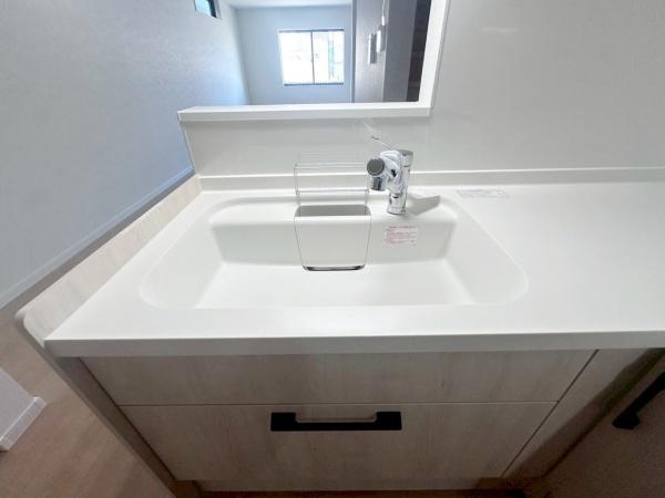大阪市平野区流町2丁目　B号地　新築戸建