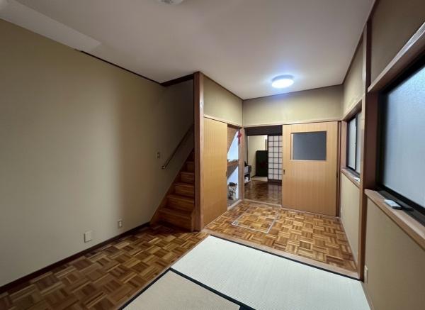 大阪市住之江区西加賀屋2丁目の中古一戸建て(リビング)