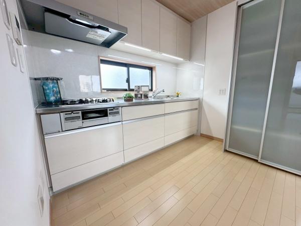 大阪市平野区加美北8丁目　中古戸建