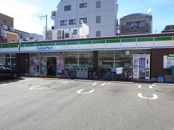 大阪市旭区中宮３丁目の土地(ファミリーマート大阪工大前店)