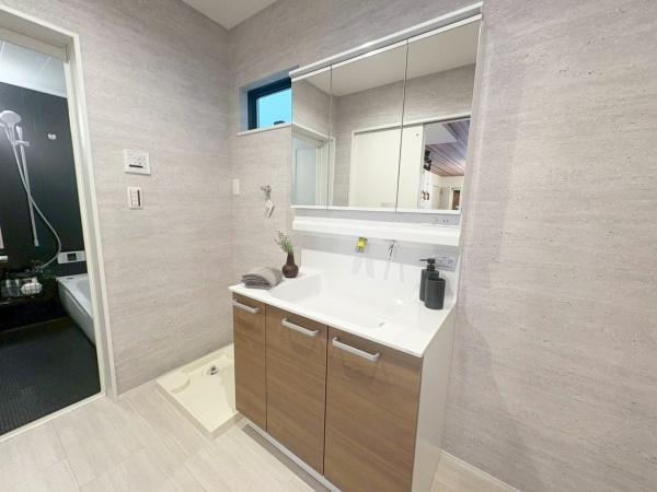 大阪市平野区背戸口1丁目　中古戸建