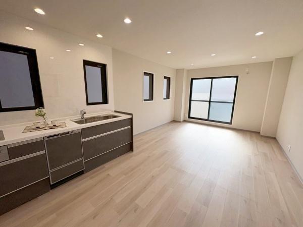 大阪市住之江区東加賀屋３丁目の中古一戸建て