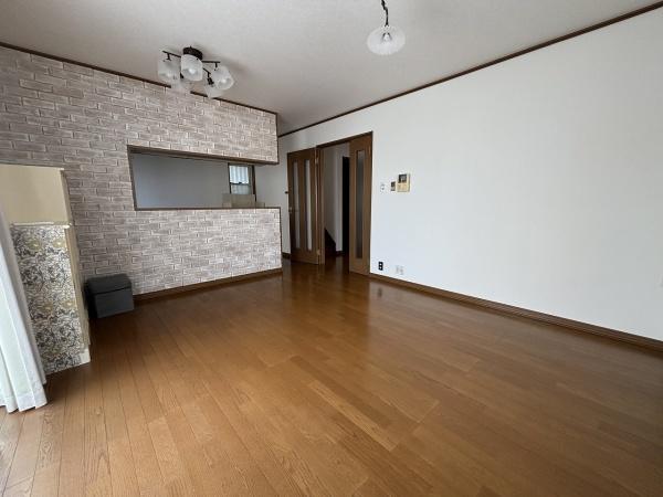 和泉市浦田町の中古一戸建て