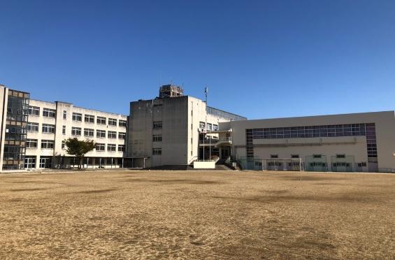 羽曳野市はびきの４丁目の中古一戸建て(羽曳野市立河原城中学校)