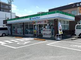 大阪市平野区瓜破東２丁目の中古一戸建て(ファミリーマート瓜破東二丁目店)