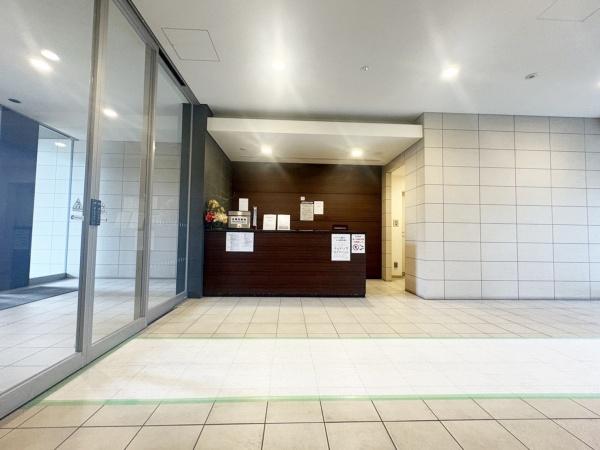 ベイサイドシティコスモスクエア駅前