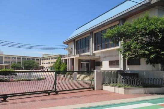 泉北郡忠岡町高月北２丁目の中古一戸建て(忠岡町立忠岡小学校)