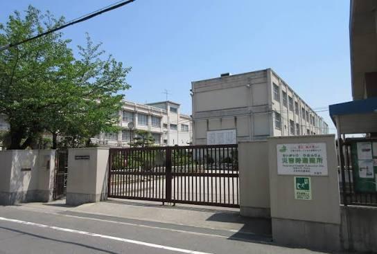 大阪市淀川区野中北１丁目の中古一戸建て(大阪市立十三中学校)