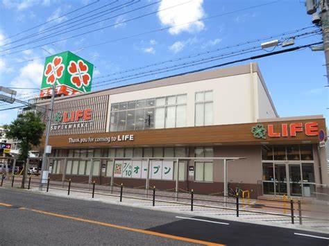 我孫子コーポB棟(ライフ住吉山之内店)